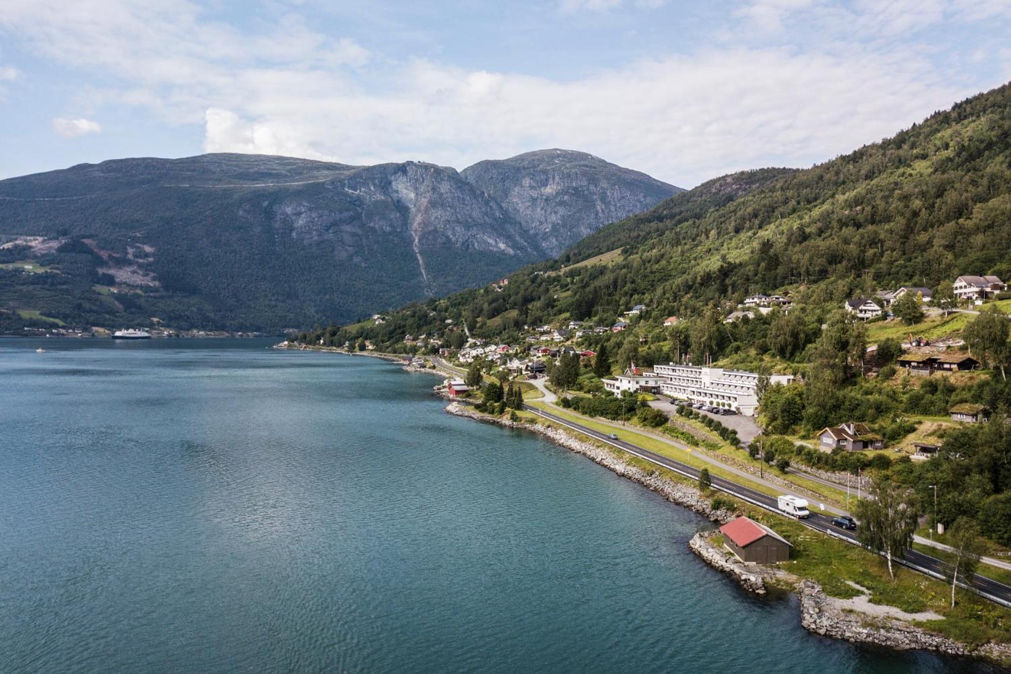 Olden Fjordhotel Exteriér fotografie