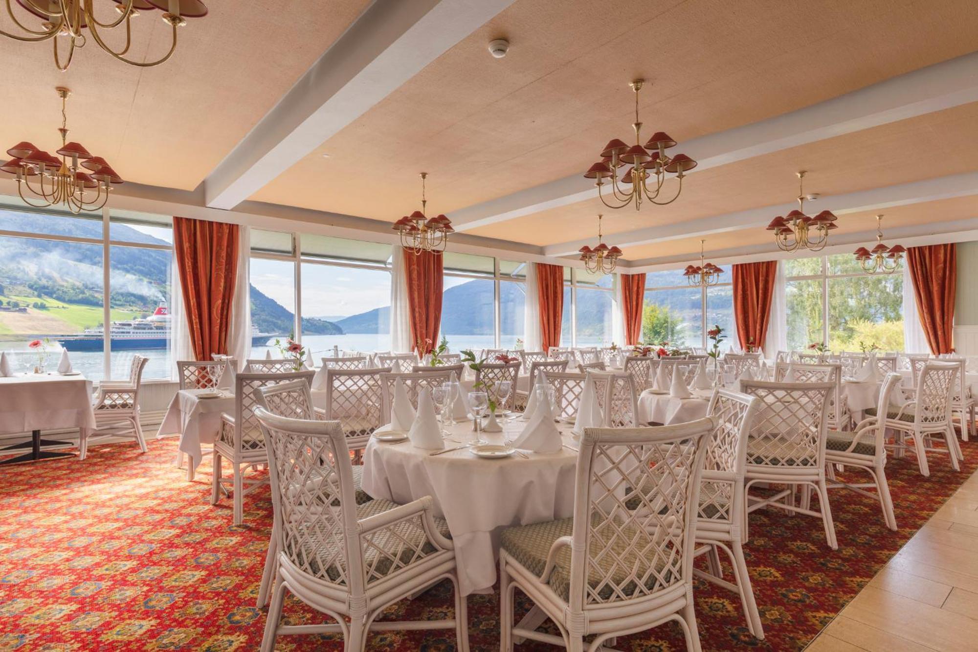 Olden Fjordhotel Exteriér fotografie